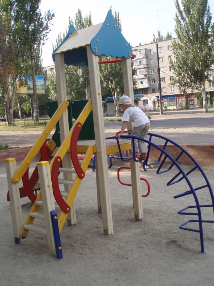 Детские игровые площадки помогут вашим детям развиться физически